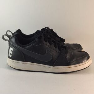 Nike court borough low women’s leather shoes sneakers black size 7.5 BV0744–001